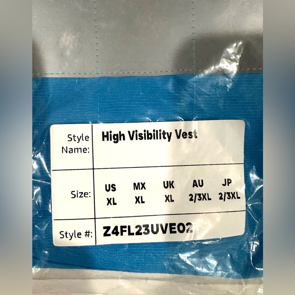 New Amazon Worker High Velocity Vest Uniform Blue Reflective Size XL Sealed - Picture 2 of 4
